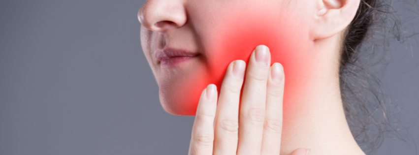 Nagły ból zęba - nie sięgaj po APAP. Umów się na leczenie kanałowe i uratuj swój ząb!